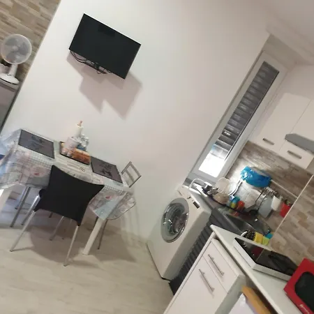 21 Apartment